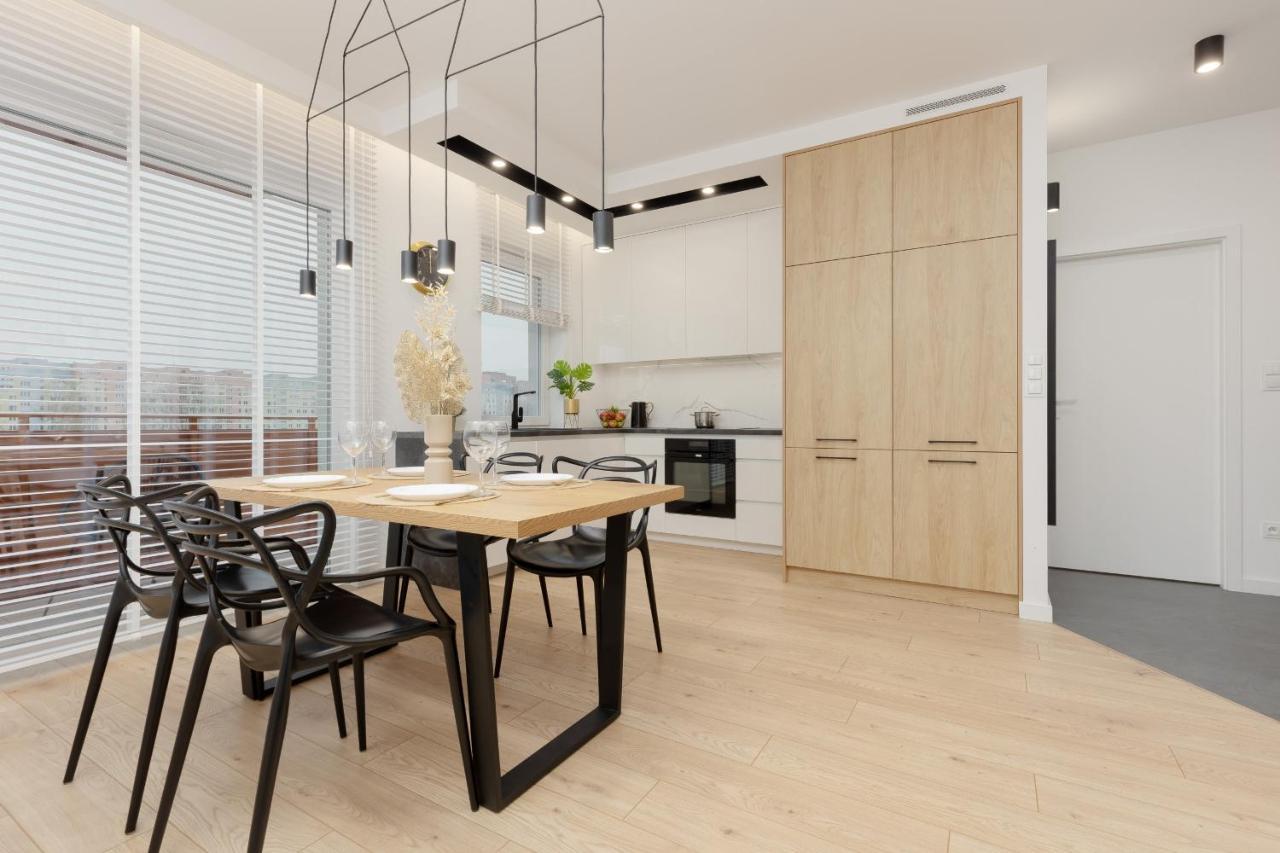 Loft Apartment With Parking In Warsaw By Noclegi Renters מראה חיצוני תמונה